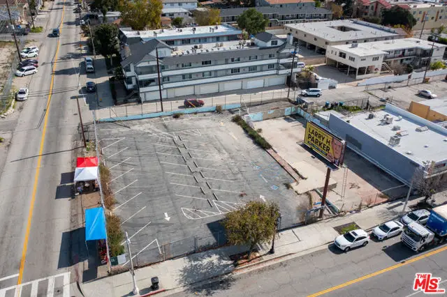 9938 Commerce Avenue, Tujunga, CA 91042 - Image #2