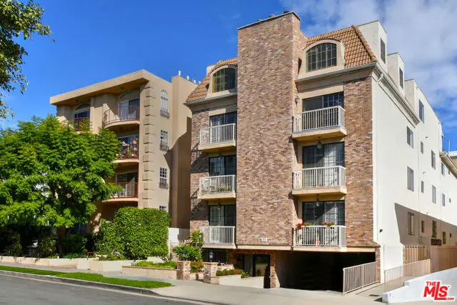 1936 Pelham Avenue #301, Los Angeles, CA 90025 - Image #1