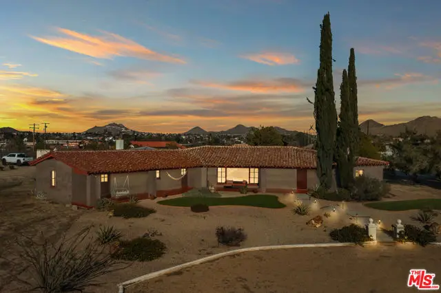 15617 Mondamon Road, Apple Valley, CA 92307 - Image #2