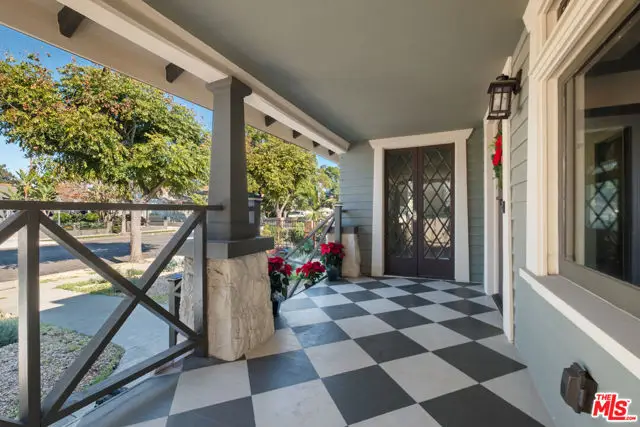 2180 W 31st Street, Los Angeles, CA 90018 - Image #1