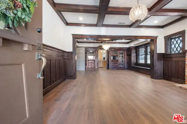 2180 W 31st Street, Los Angeles, CA 90018 - Image #3