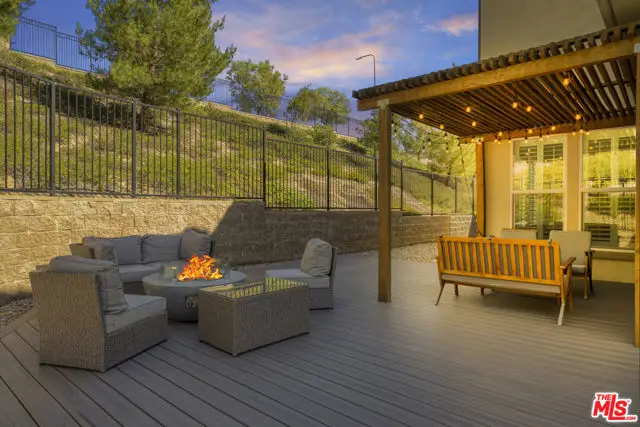 20629 W Chestnut Circle, Porter Ranch, CA 91326 - Image #1