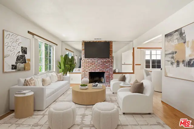 8718 Yorktown Avenue, Los Angeles, CA 90045 - Image #2