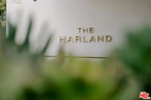 702 N Doheny Drive #101, West Hollywood, CA 90069