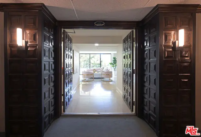 10535 Wilshire Boulevard #414, Los Angeles, CA 90024 - Image #1