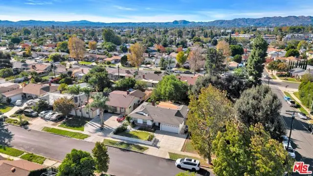 8213 Lurline Avenue, Winnetka, CA 91306 - Image #3