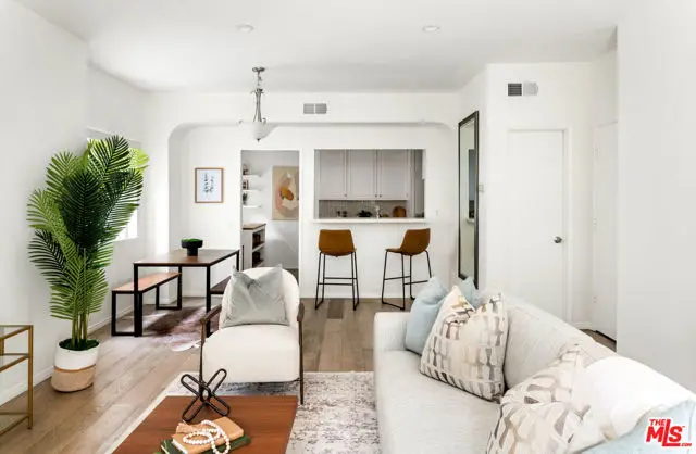 1218 9th Street #8, Santa Monica, CA 90401 - Image #2