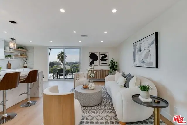 100 S Doheny Drive #705, Los Angeles, CA 90048 - Image #3