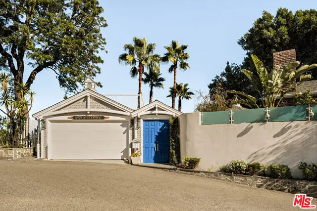 8957 Appian Way, Los Angeles, CA 90046 - Image #2