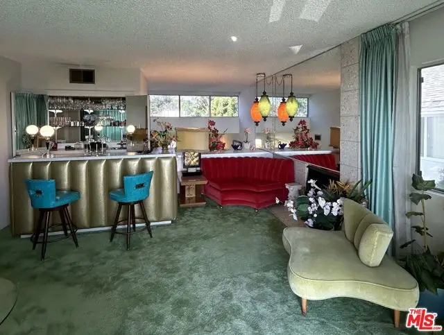 18137 Wakecrest Drive, Malibu, CA 90265 - Image #3