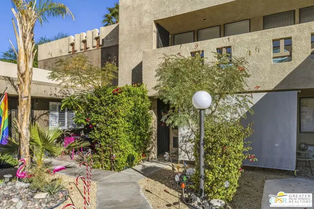 460 Bradshaw Lane #18, Palm Springs, CA 92262 - Image #2