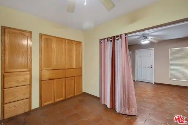 4713 Clinton Street, Los Angeles, CA 90004 - Image #3