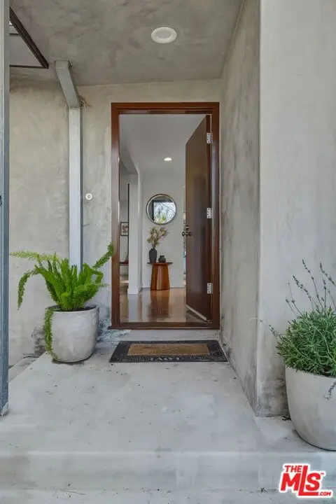 3711 Fredonia Drive, Los Angeles, CA 90068 - Image #3