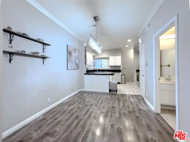 227 Via Colinas, Thousand Oaks, CA 91362 - Image #2