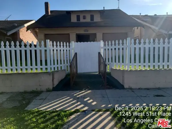 1248 W 51st Place, Los Angeles, CA 90037
