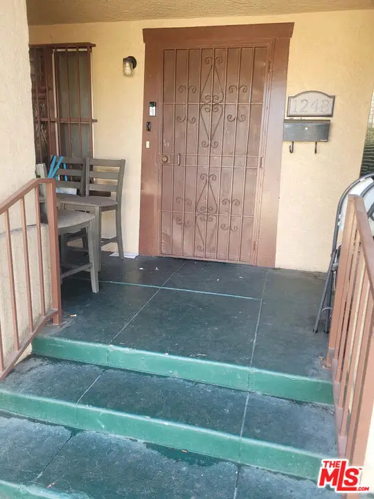 1248 W 51st Place, Los Angeles, CA 90037 - Image #2