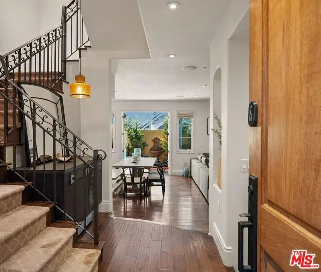 941 11th Street #2, Santa Monica, CA 90403 - Image #2