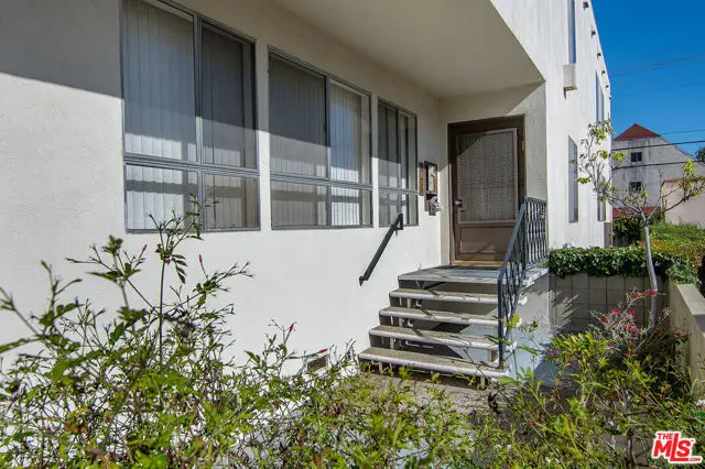 344 S Doheny Drive, Beverly Hills, CA 90211 - Image #2