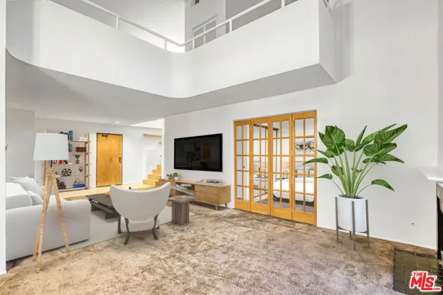 13331 Moorpark Street #352, Sherman Oaks, CA 91423 - Image #3