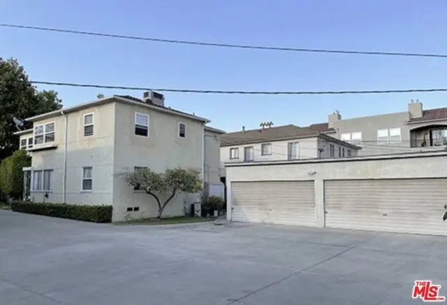 10634 Whipple Street, North Hollywood, CA 91602 - Image #3
