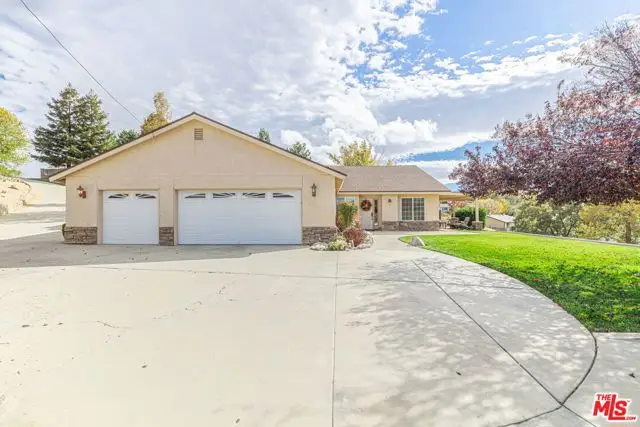 19812 Breeze Place, Tehachapi, CA 93561 - Image #2