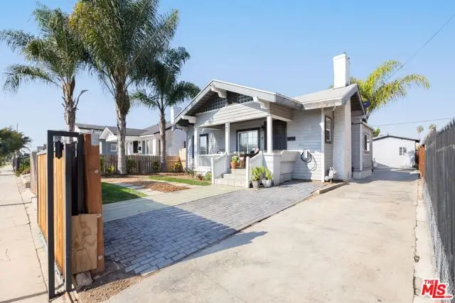 341 E 64th Street, Los Angeles, CA 90003 - Image #2