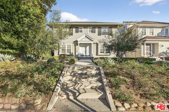 416 S Van Ness Avenue, Los Angeles, CA 90020 - Image #1