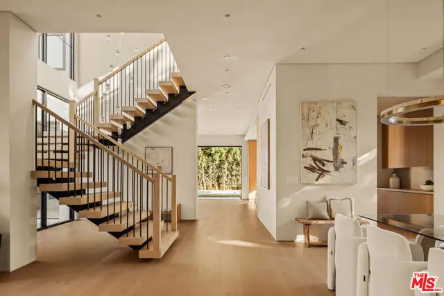 4724 Halbrent Avenue, Sherman Oaks, CA 91403 - Image #3