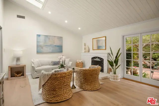 30604 Sicomoro Drive, Malibu, CA 90265 - #3