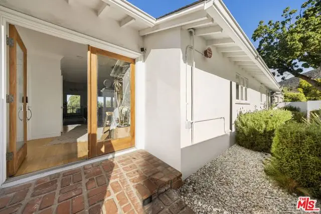 3411 Tareco Drive, Los Angeles, CA 90068 - Image #3