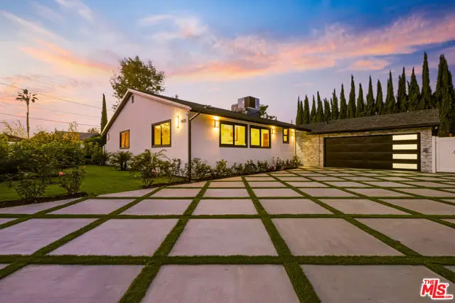 16823 Valerio Street, Van Nuys, CA 91406 - Image #1