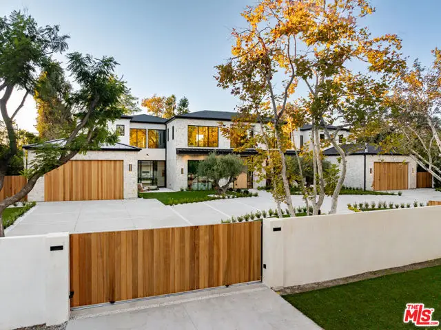 5345 Encino Avenue, Encino, CA 91316 - Image #3