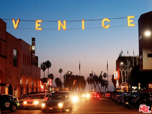 12 E 27th Avenue, Venice, CA 90291 - #1