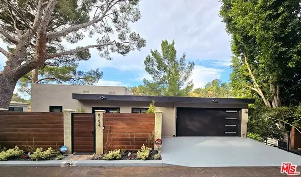 6194 Rodgerton Drive, Los Angeles, CA 90068