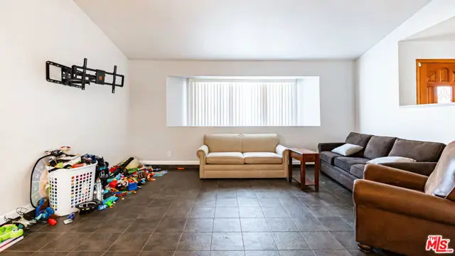 26665 Lakeview Drive, Helendale, CA 92342 - Image #2