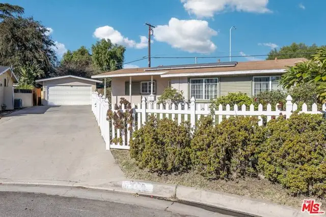 1039 Brightview Drive, Glendora, CA 91740 - Image #2