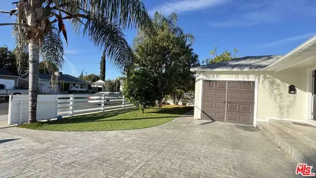 7516 Oakdale Avenue, Winnetka, CA 91306 - Image #3