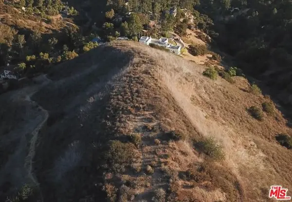 22800 Portage Circle Drive, Topanga (los Angeles), CA 90290