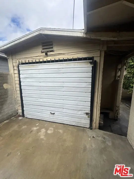 1183 W 37th Drive, Los Angeles, CA 90007 - Image #3