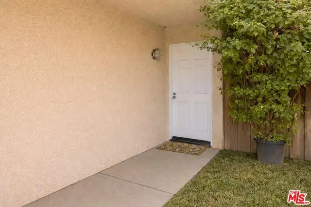 9152 Vincente Way, San Fernando Valley, CA 91343 - Image #3