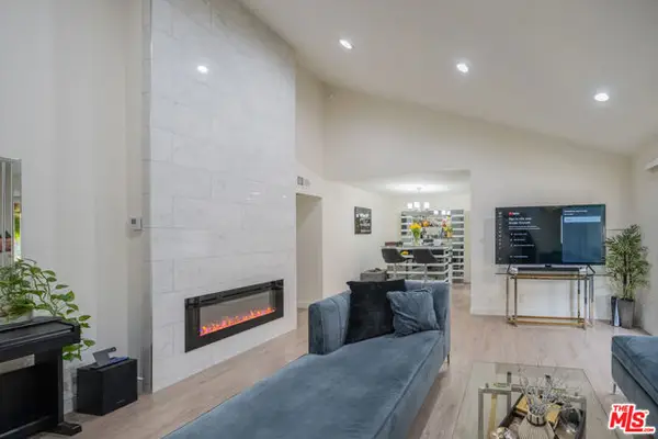 15425 Sherman Way #241, Van Nuys (los Angeles), CA 91406