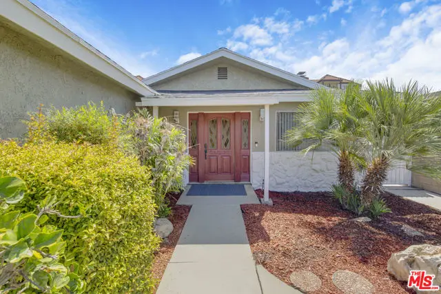 3234 Locust Avenue, Long Beach, CA 90807 - #1