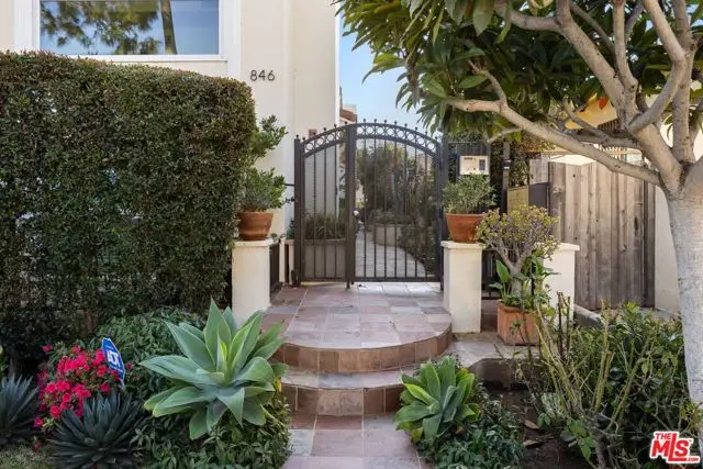 846 21st Street #1, Santa Monica, CA 90403 - #2