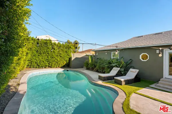 17109 Burton Street, Los Angeles, CA 91406