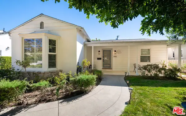 11752 Hartsook Street, Valley Village, CA 91607