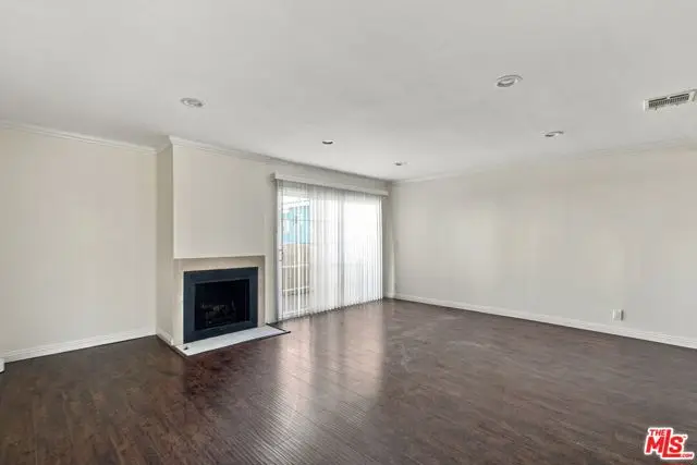 534 E Hazel Street #6, Inglewood, CA 90302 - #3
