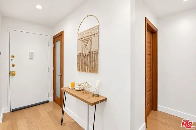906 N Doheny Drive #315, West Hollywood, CA 90069 - #3