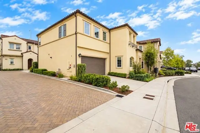 20609 W Chestnut Circle, Porter Ranch, CA 91326 - #2