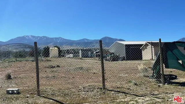 200 Avenue Y-8, Llano, CA 93544 - #2