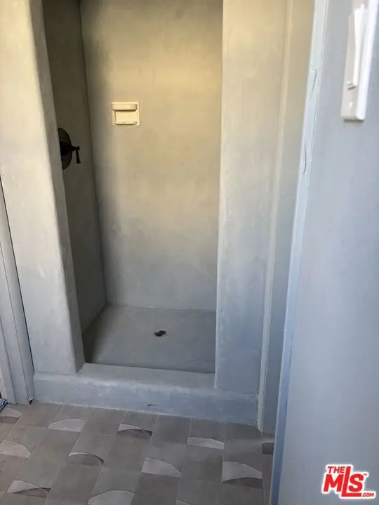 2211 W 79th Street, Inglewood, CA 90305 - #3